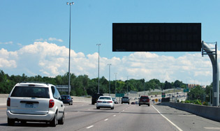 highway-message-board-empty